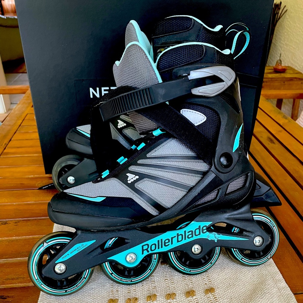 Women's Inline Skates/Rollerblades - Black and Teal